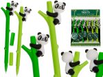 Panda bambuszon toll