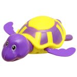 Felhúzható teknős fürdő játék lila színű